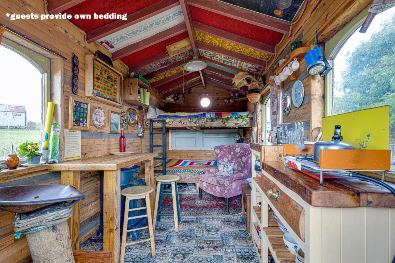 2 X Double Bed Glamping Wagon In Dalby Forest Scarborough Exterior foto